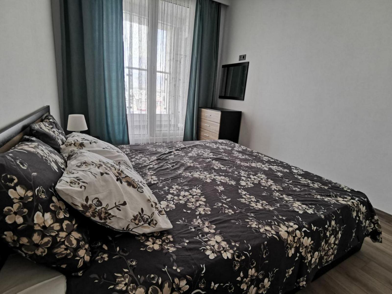 Oak Sky Apartment Spa & Fitness Skopje Exteriör bild